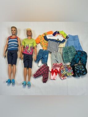 2 Barbie Ken Fashionistas and outfits lot